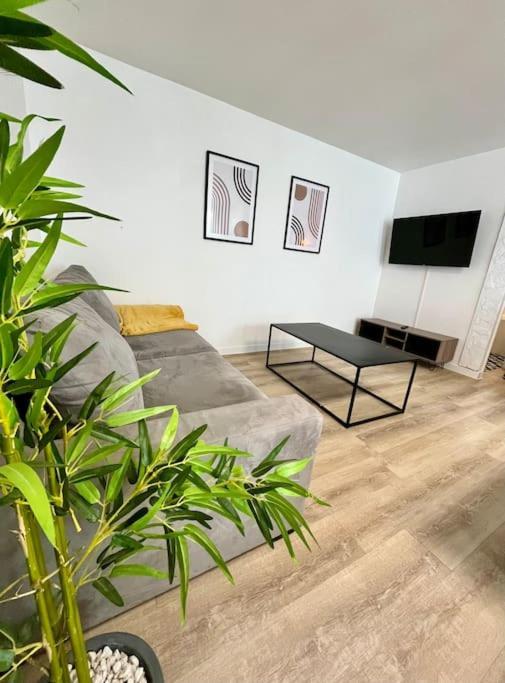 Petite Maison Avec Terrasse لا بين سور إفون المظهر الخارجي الصورة